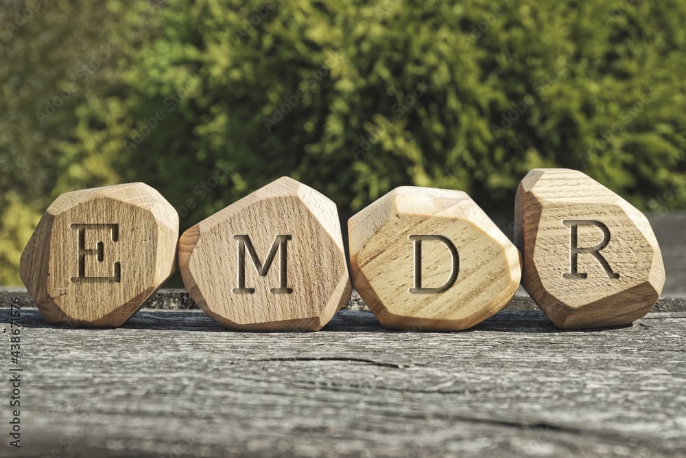 What is EMDR Therapy and Why Is Everyone Talking About It?